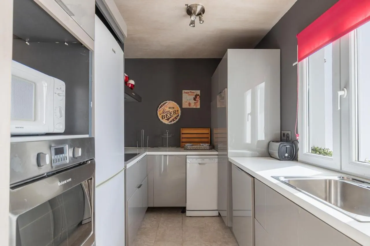 Seabreeze Carihuela apartment Torremolinos