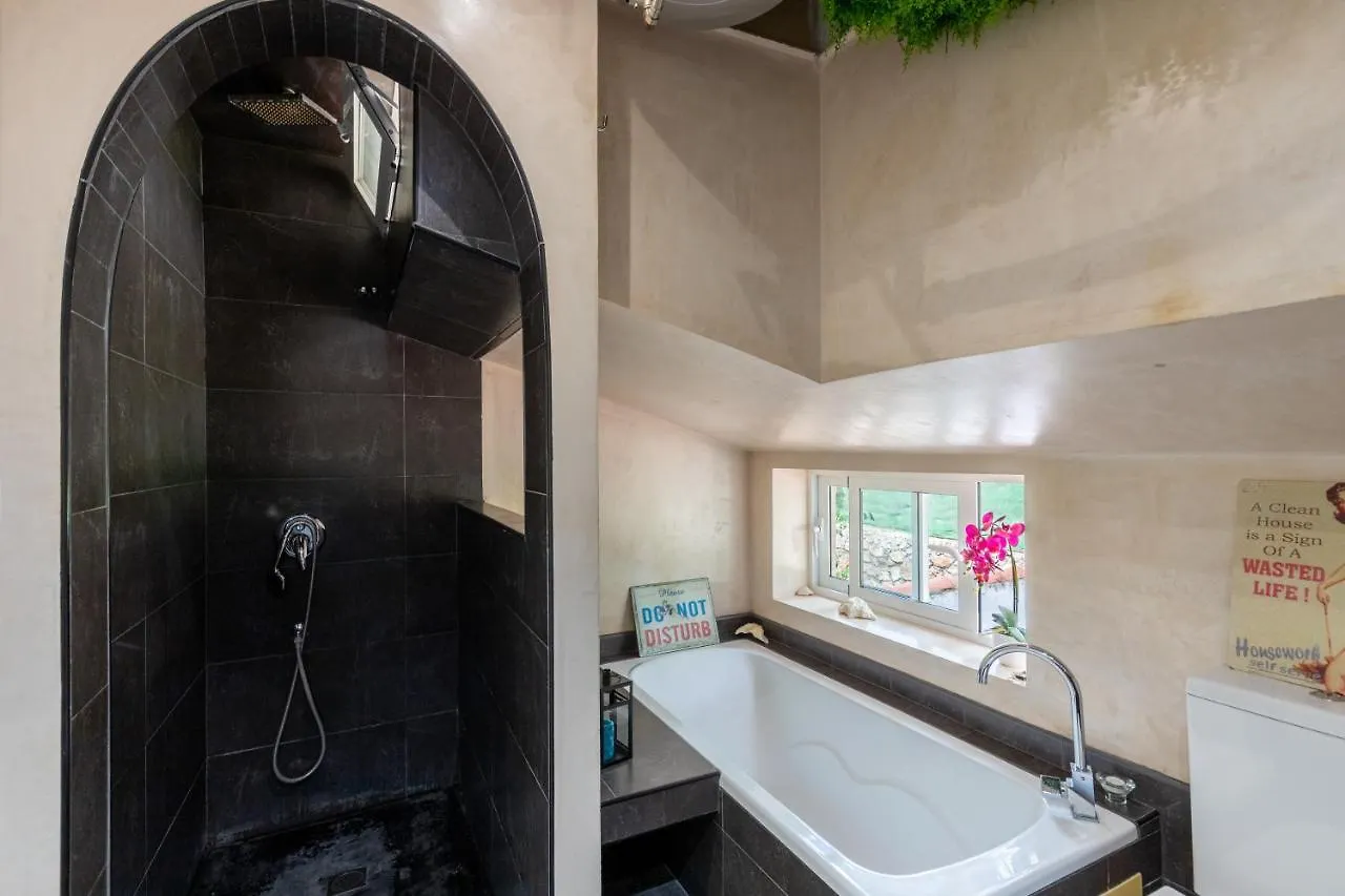Seabreeze Carihuela apartment Torremolinos