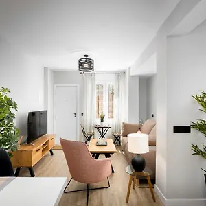 apartamento-la-carihuela-aloha-torres.es-andalucia.com/